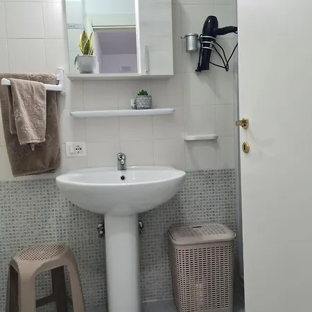 Perla Marina -vasto- 300 Mt Dal Mare
