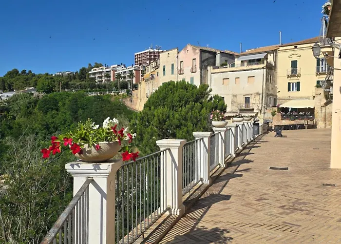 Perla Marina -vasto- 300 Mt Dal Mare شقة *